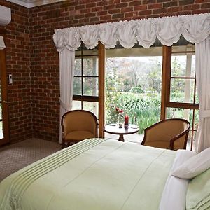 Queen Suite Spa Bath